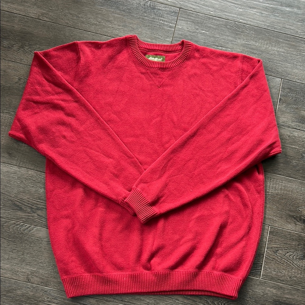 Classic mens maroon sweater